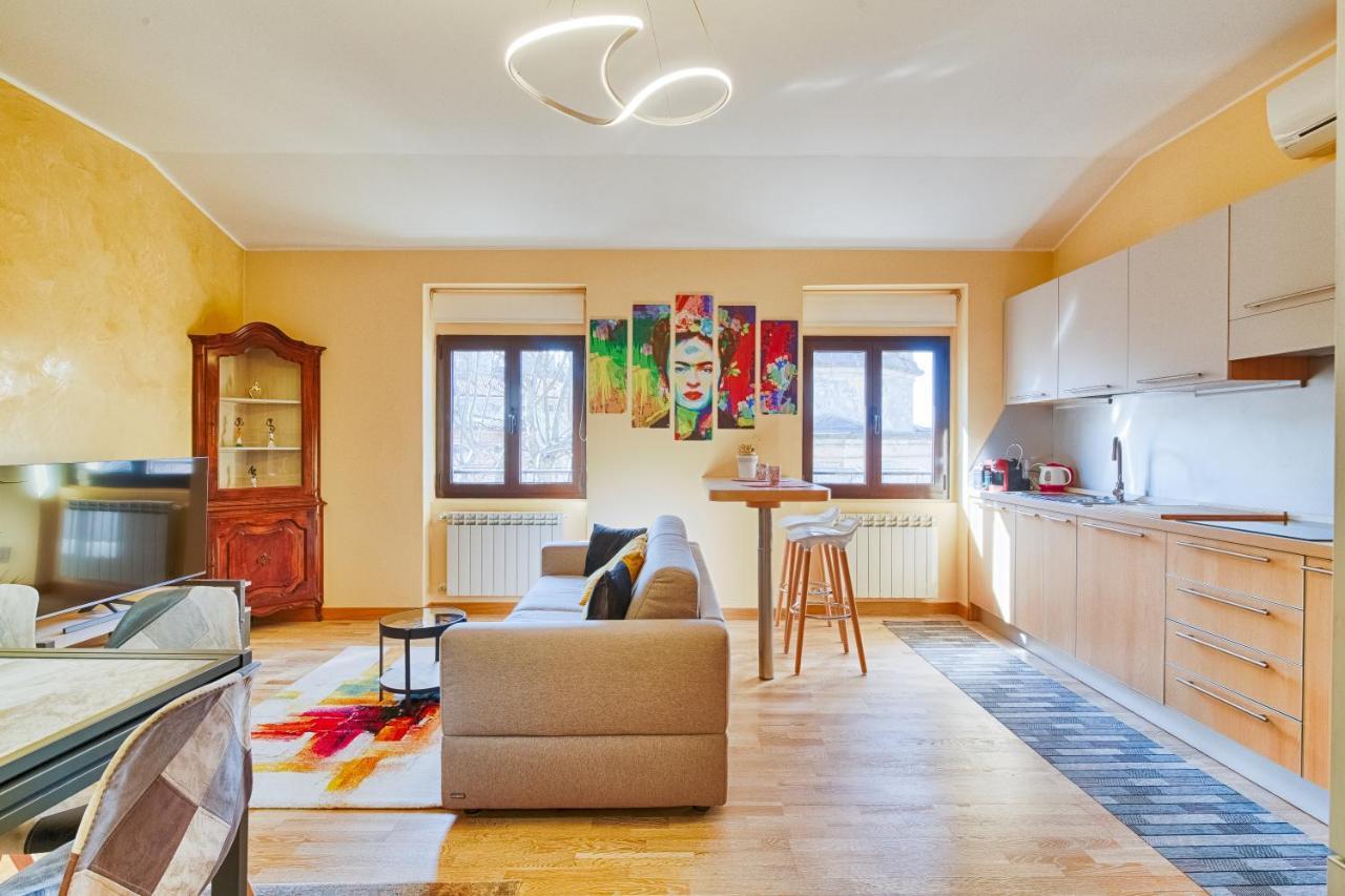 Frida Apartment Nuovo Luminoso Con Vista Aperta Trieste Eksteriør billede