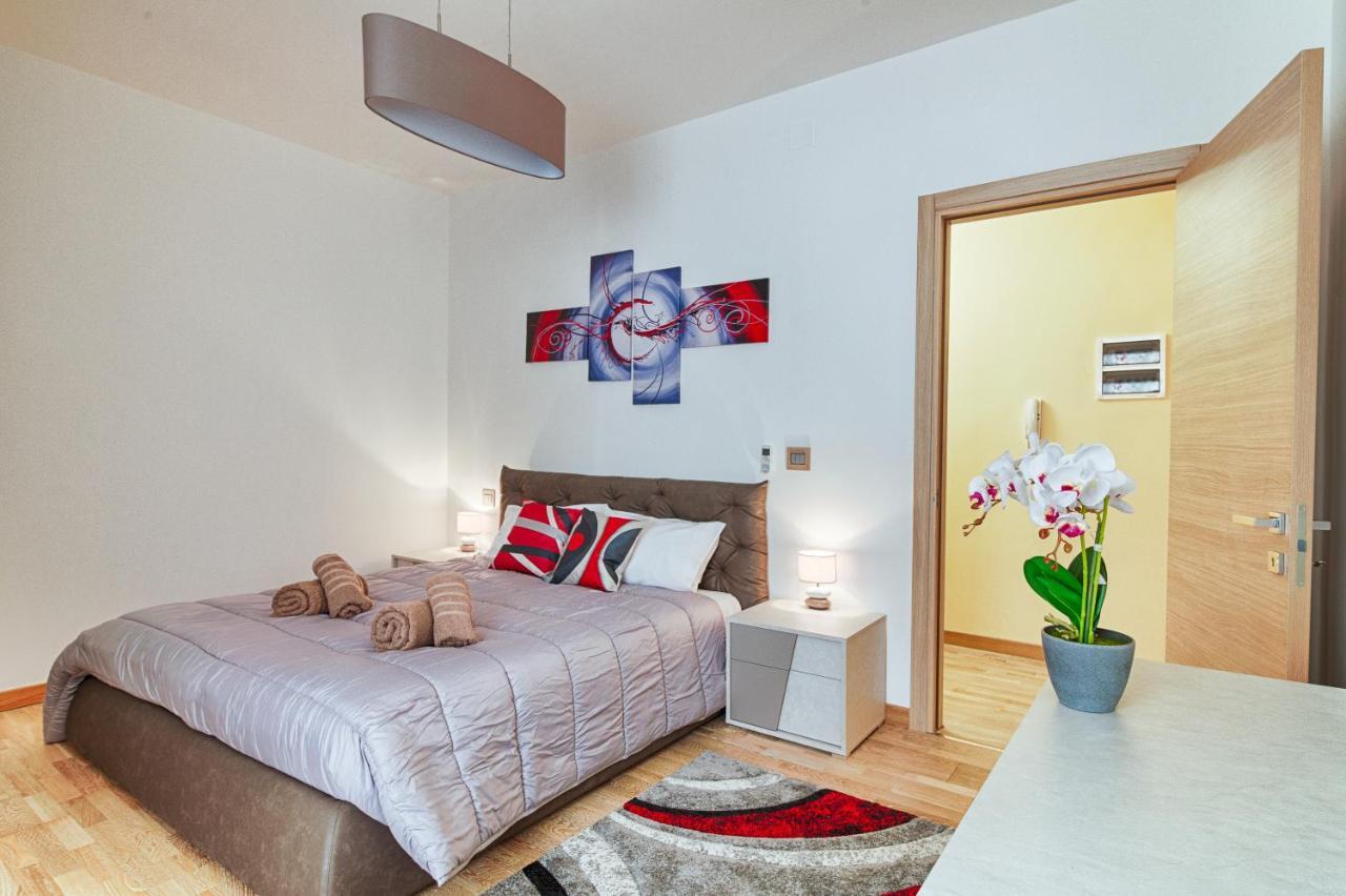 Frida Apartment Nuovo Luminoso Con Vista Aperta Trieste Eksteriør billede